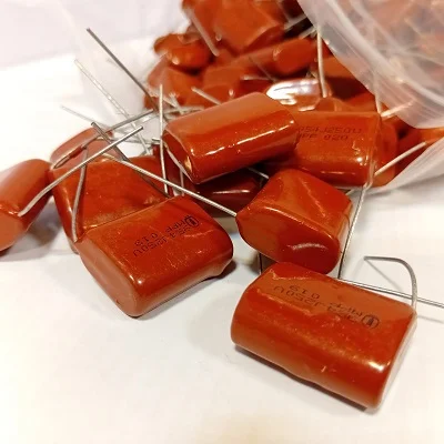 خازن پلی استر954 میکروفاراد 250 ولت