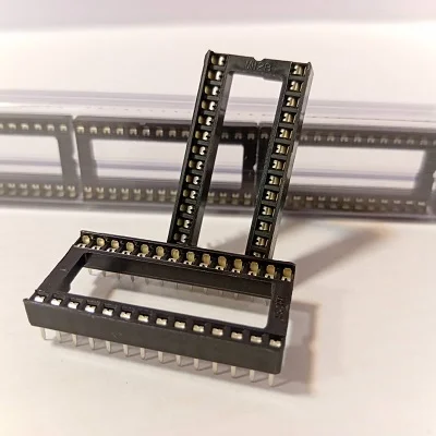 سوکت آی سی (IC) 28 پایه